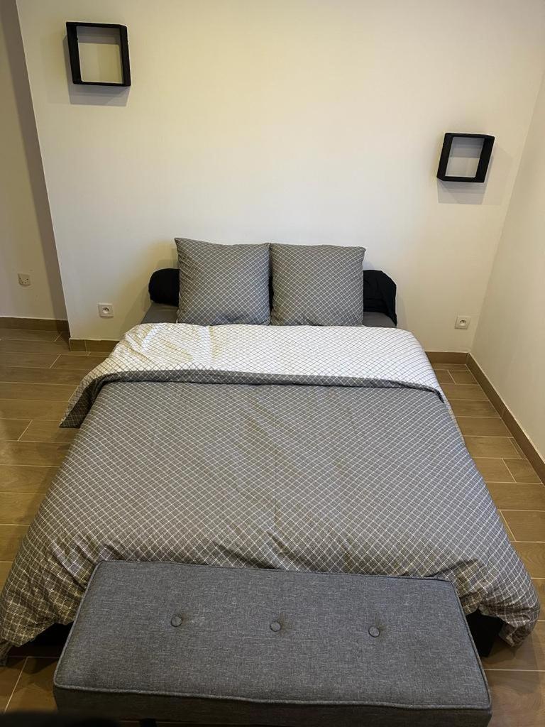 Carol California Apartment Chevigny-Saint-Sauveur Room photo